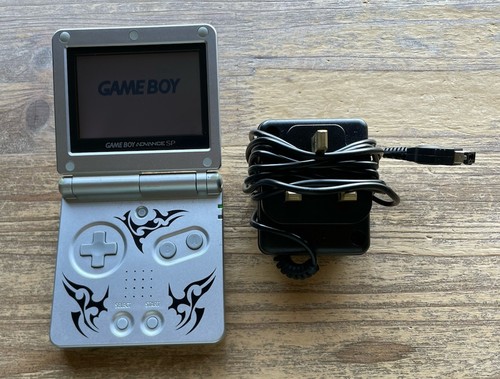 Tribal silver nintendo - tribal, gameboy
